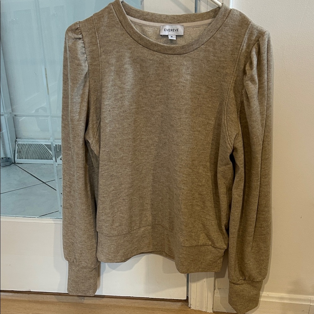 Evereve Puff Shoulder Crewneck Sweatshirt in Taupe